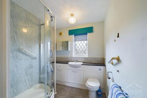 15 Curzon Close, Burbage, Hinckley, LE10 2PD