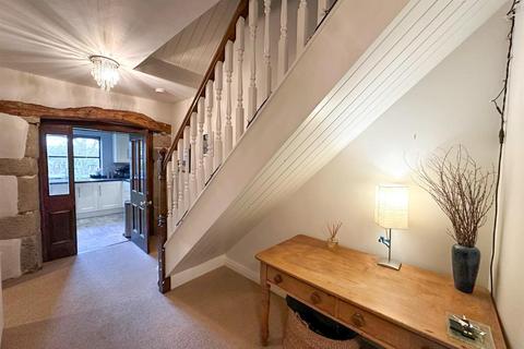 5 bedroom barn conversion for sale, Keighley Road, Steeton