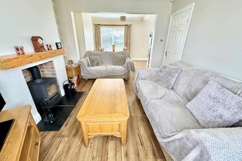 32 Belmont Avenue, South Bank, Middlesbrough, TS6 0AY