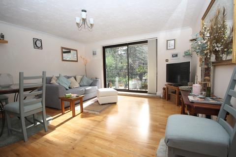 2 bedroom apartment for sale - 59 Surrey Road, POOLE, BH12