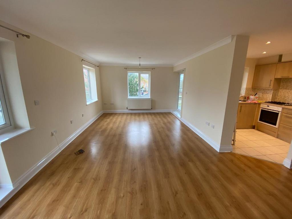Macquarie Quay, Eastbourne BN23 2 bed property for sale £220,000