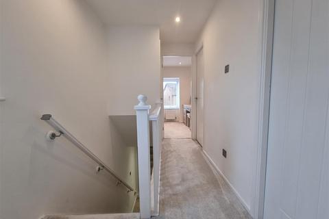2 Hazel Drive, Hollywood, Birmingham, B47 5RJ