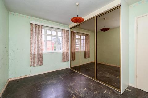 52 Campden Road, South Croydon, CR2 7EP