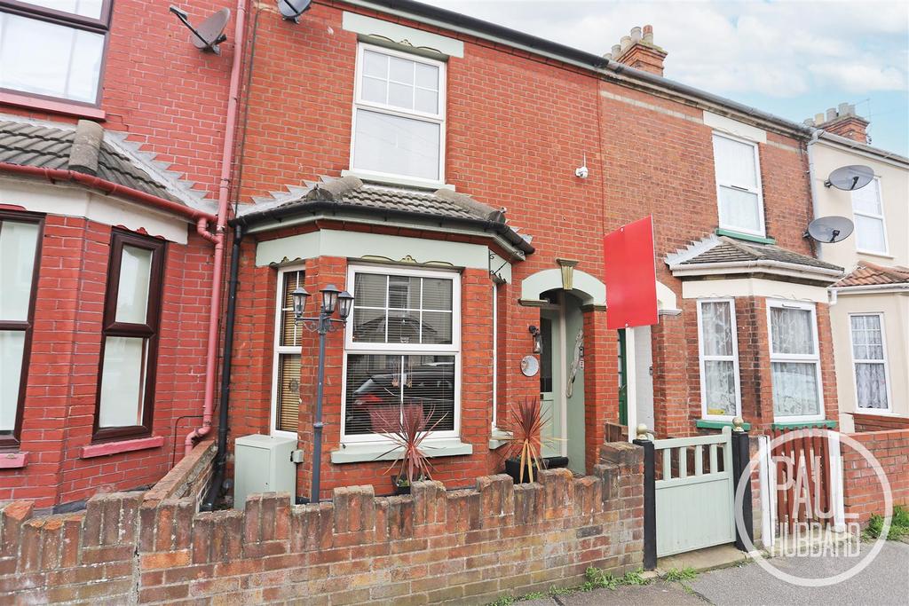 Worthing Road, Lowestoft, NR32 3 bed terraced house for sale £190,000