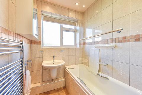 1 Covert Close, Burton Joyce, Nottingham, NG14 5BX