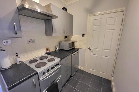 1 bedroom apartment for sale, Tudor House, Tenby