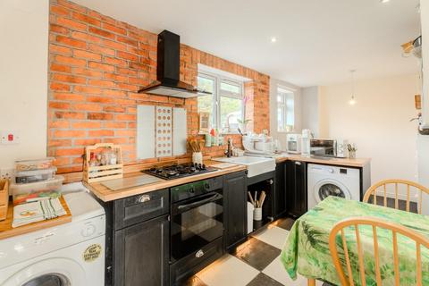 25 Bath Street, Sedgley, Dudley, DY3 1LS