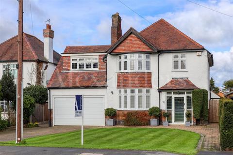 4 bedroom detached house for sale, Leicester Road, Hinckley