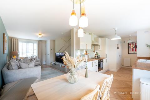3 Lambert Road, Ryhope, Sunderland, SR2 0FW