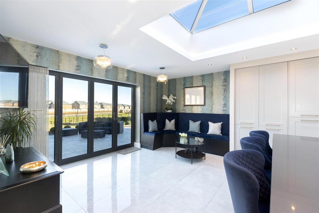 Open Plan Kitchen, Living and Dining Area