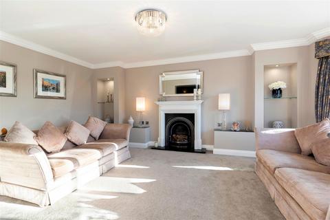 5 bedroom detached house for sale, Duke Of Wellington Gardens, Wynyard, Billingham