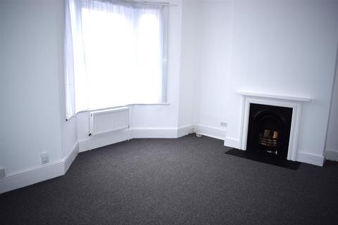 1 bedroom flat to rent - Wood Street, Walthamstow
