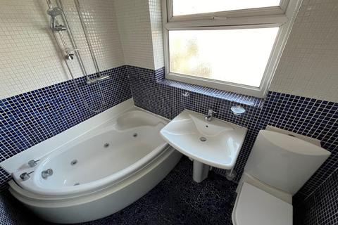 28 Glen Eagles Way, Retford, DN22 7DP