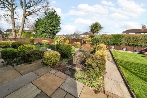 3 bedroom detached house for sale, Moseley Wood View, Cookridge, LS16