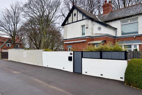 4 bedroom semi-detached house for sale, Saltersbrook Road, Darfield, Barnsley