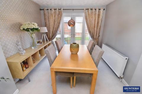 3 bedroom semi-detached house for sale, Cornwall Road, Wigston