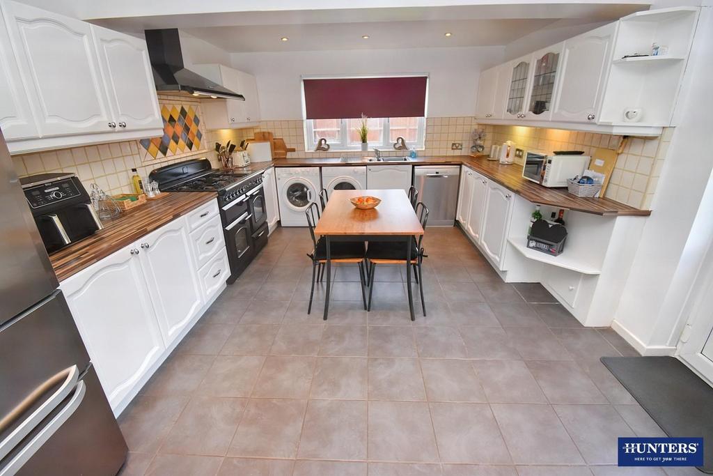 Kitchen-diner