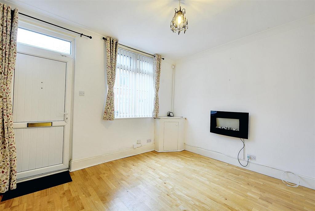 Taylor Street, Ilkeston 3 bed end of terrace house for sale £115,000