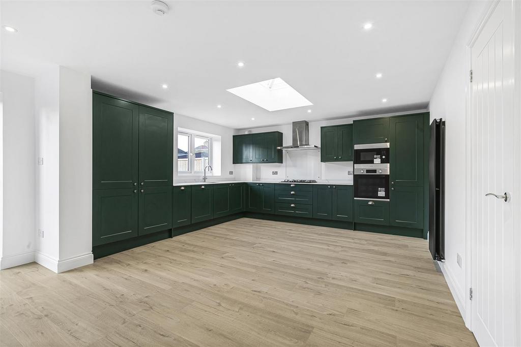 Celia Kitchen angle 3.JPG