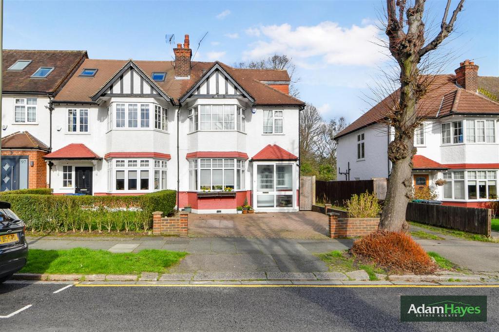 Mayfield Avenue, London N12 4 bed end of terrace house £900,000
