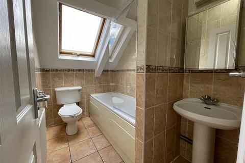 1 bedroom apartment to rent - Stacey Road, Cardiff