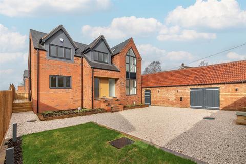 5 bedroom detached house for sale, The Stables, Barton-In-Fabis, Nottingham