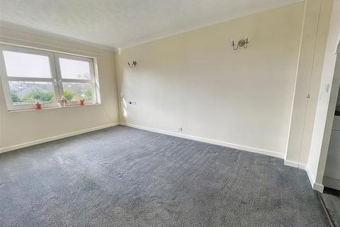 1 bedroom apartment for sale, Homerees House, The Parade, Carmarthen
