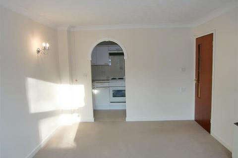 1 bedroom apartment for sale, The Parade, Carmarthen