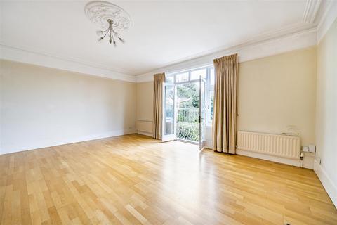 2 bedroom apartment for sale, Upper Brighton Road, Surbiton