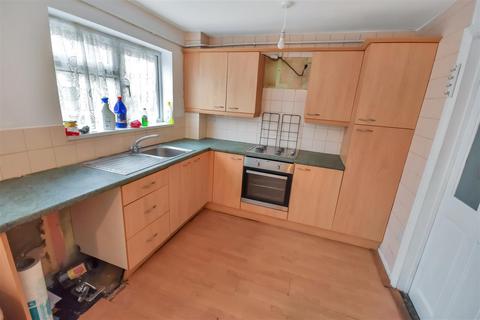 4 bedroom terraced house to rent - Lingfield Walk, Corby NN18