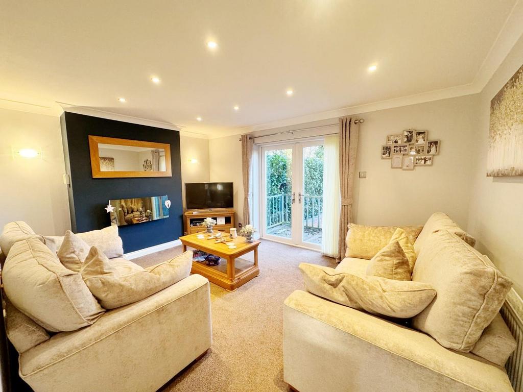 Rothbury Close, Trimdon Grange, 3 bed semidetached house for sale £
