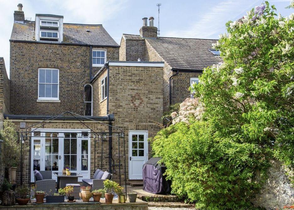Vale Road, Ramsgate 3 bed detached house £650,000