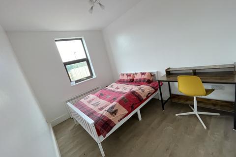 2 bedroom flat to rent, 54 Furnival Road, Doncaster DN4