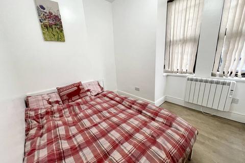 2 bedroom flat to rent, 54 Furnival Road, Doncaster DN4