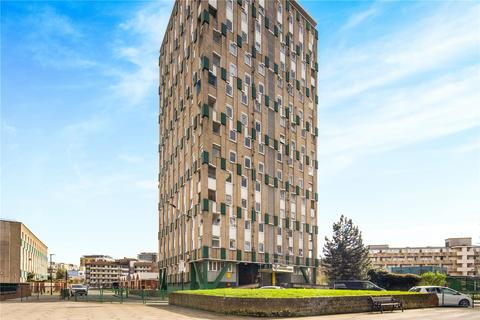 Flat 40, Offenbach House Mace Street, London, E2 0RB