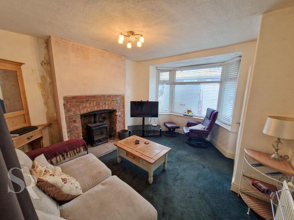Oak Avenue, Disley, SK12 3 bed property for sale £225,000