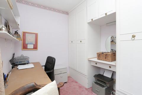147 Athelstan Road, Faversham, ME13 8QW