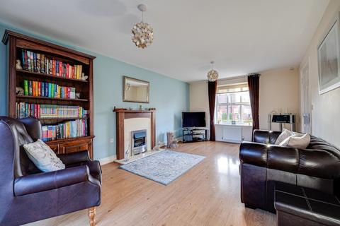 4 bedroom detached house for sale, Crawford Close, Chester CH3