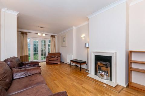 14b Normanton Road, South Croydon, CR2 7AR