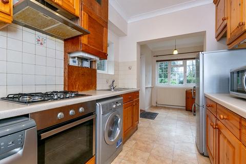 14b Normanton Road, South Croydon, CR2 7AR