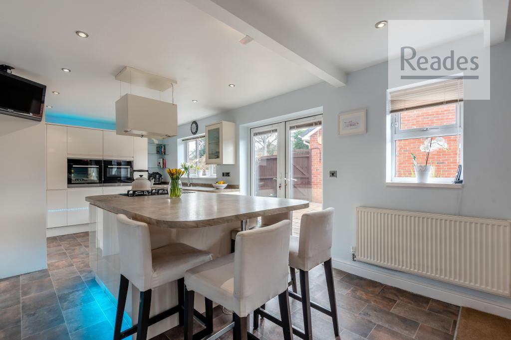 Greenvale Park, Hawarden CH5 3 4 bed detached house for sale £490,000