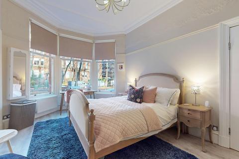 3 bedroom flat for sale, Queensborough Gardens, Glasgow G12