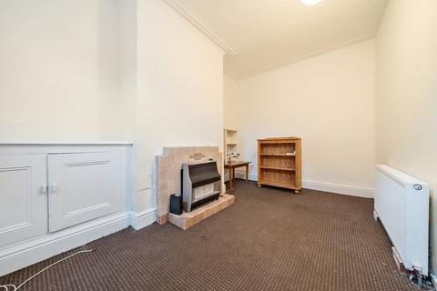 3 bedroom end of terrace house for sale, Thornville View, Hyde Park, Leeds, LS6