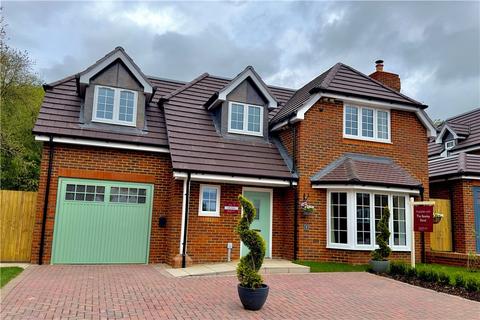 4 bedroom detached house for sale, The Wickets, Fullers Road, Rowledge, Farnham