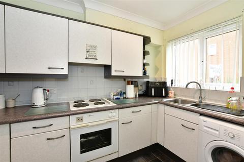 2 bedroom terraced house for sale, Sinclair Walk, Wickford, Essex