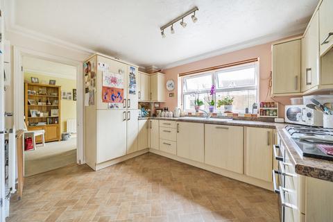 4 bedroom detached house for sale - Blencowe Drive, Chandler's Ford, Eastleigh, Hampshire, SO53