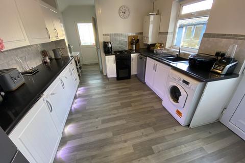 27 Capel Road, Clydach, Swansea, SA6 5PZ