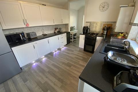 27 Capel Road, Clydach, Swansea, SA6 5PZ