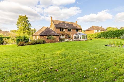 4 bedroom detached house for sale, High Croft, Shamley Green, Guildford GU5