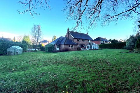 4 bedroom detached house for sale, High Croft, Shamley Green, Guildford GU5